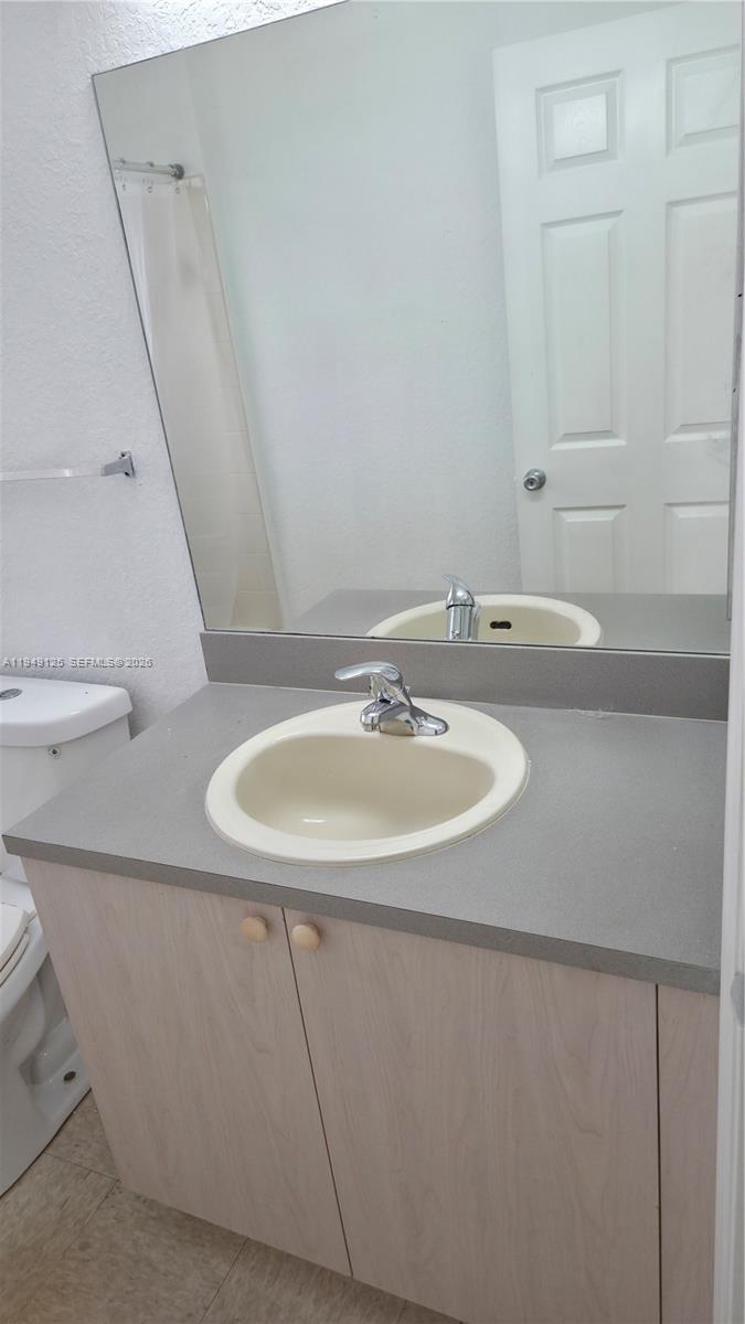 BELMONT AT NORTH LAUDERDA - Residential Lease