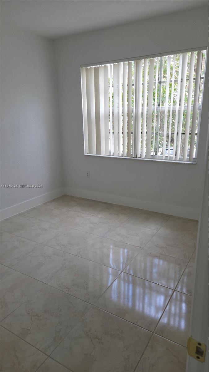 BELMONT AT NORTH LAUDERDA - Residential Lease