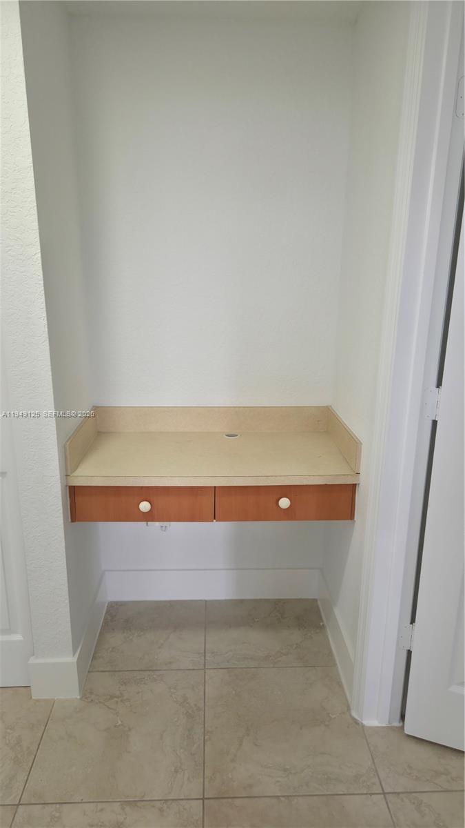 BELMONT AT NORTH LAUDERDA - Residential Lease