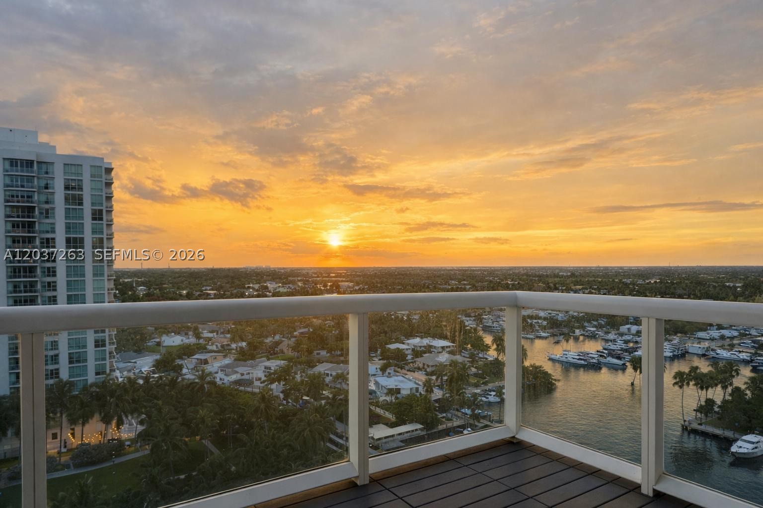TERRAZAS RIVERPARK VILLAG - Residential Lease