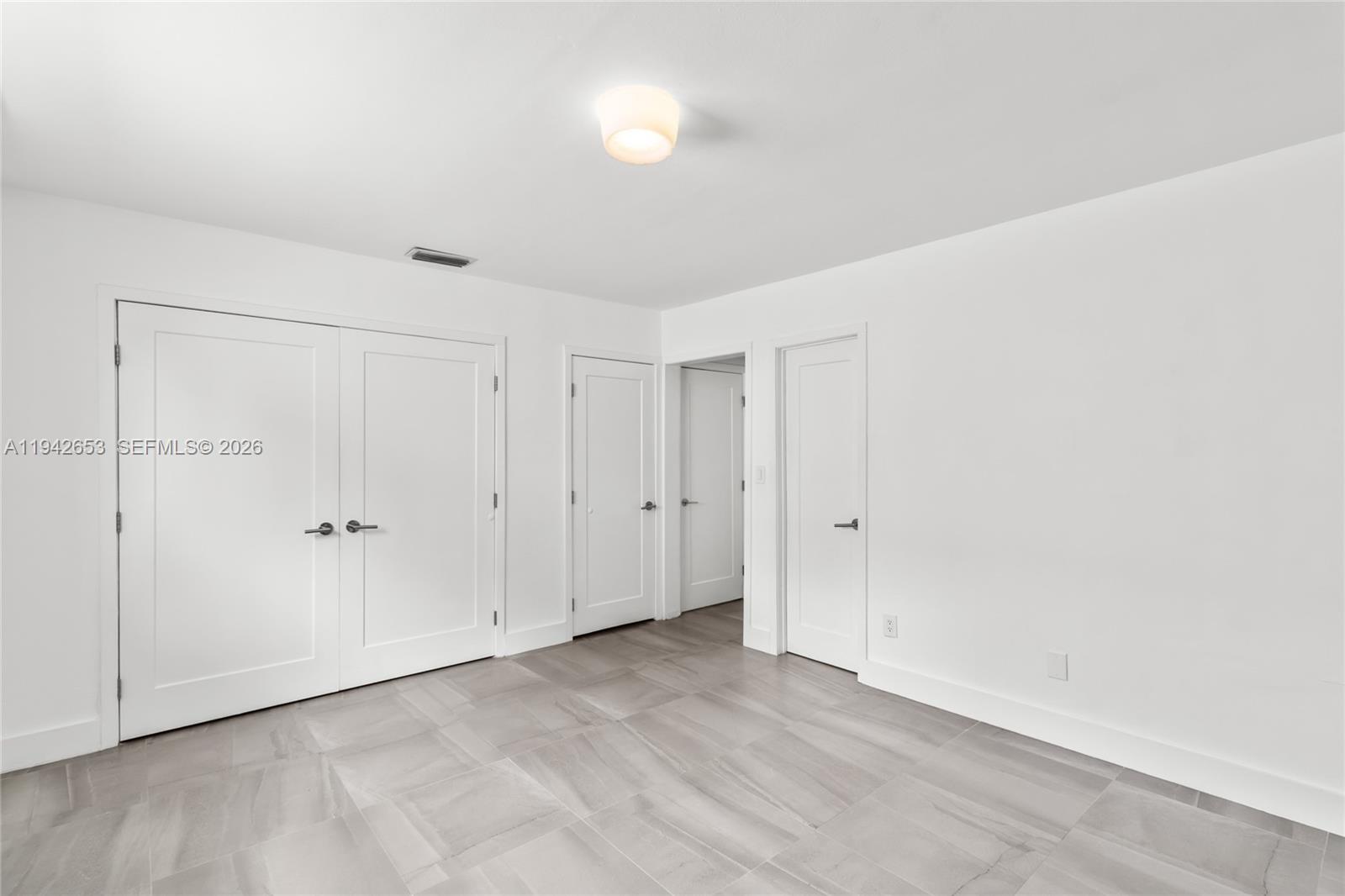 STADLER GROVE ADDN NO 1 - Residential Lease