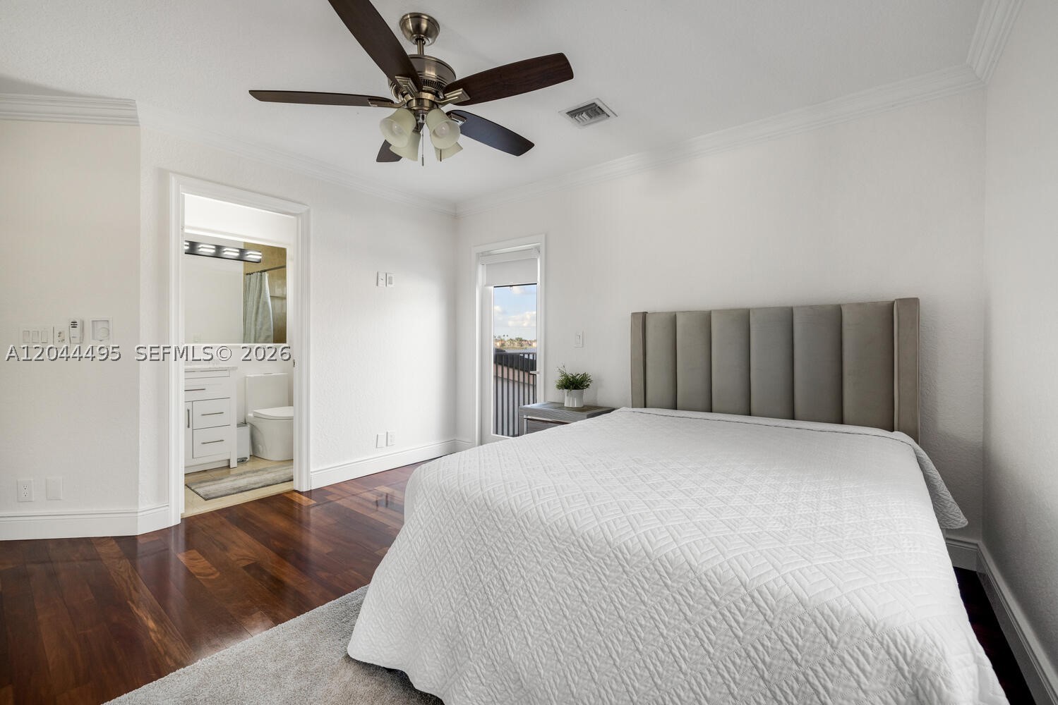 SUNSET LAKES PLAT ONE - Residential