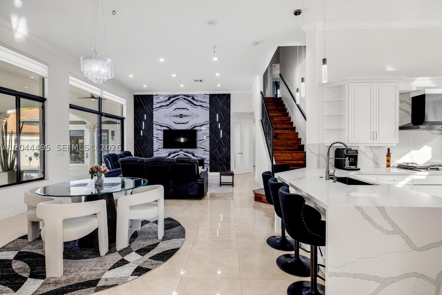 SUNSET LAKES PLAT ONE - Residential