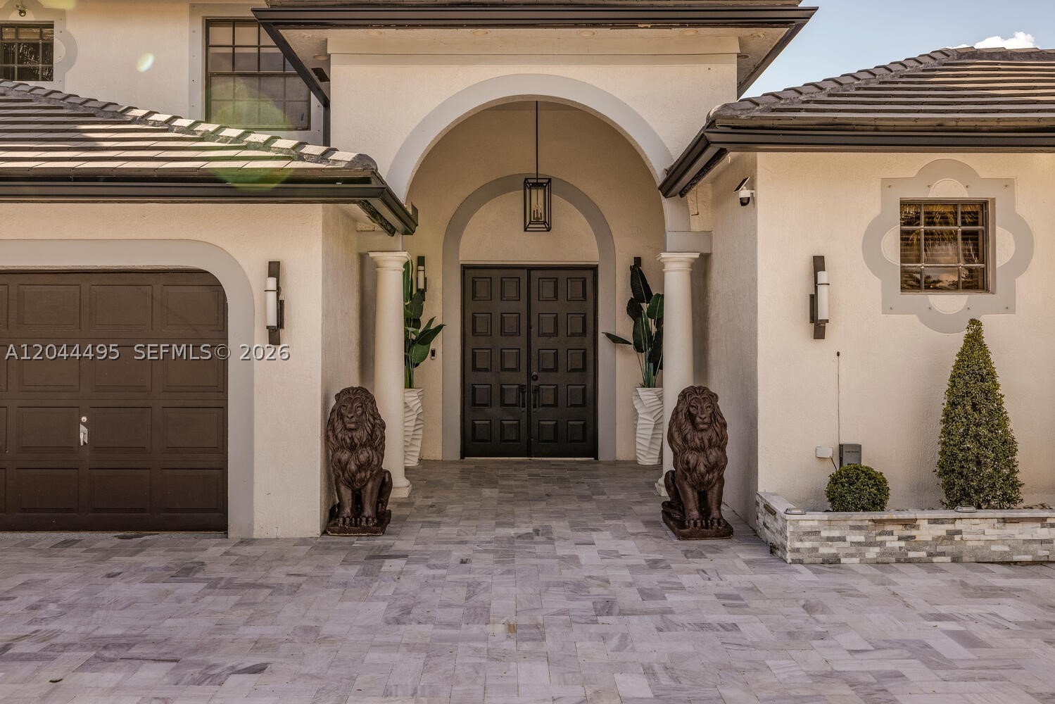 SUNSET LAKES PLAT ONE - Residential