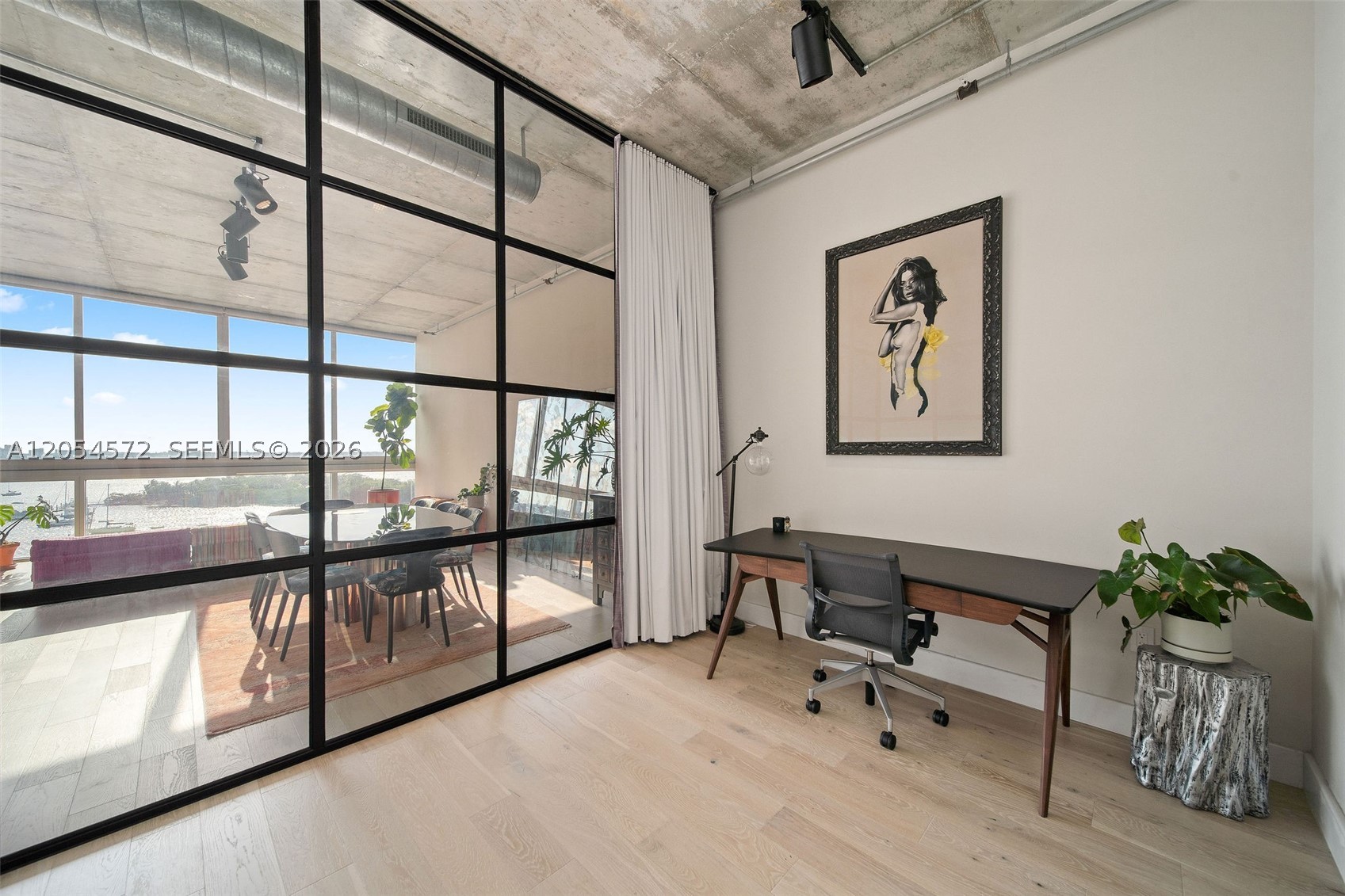 SPACE 01 CONDO - Residential Lease
