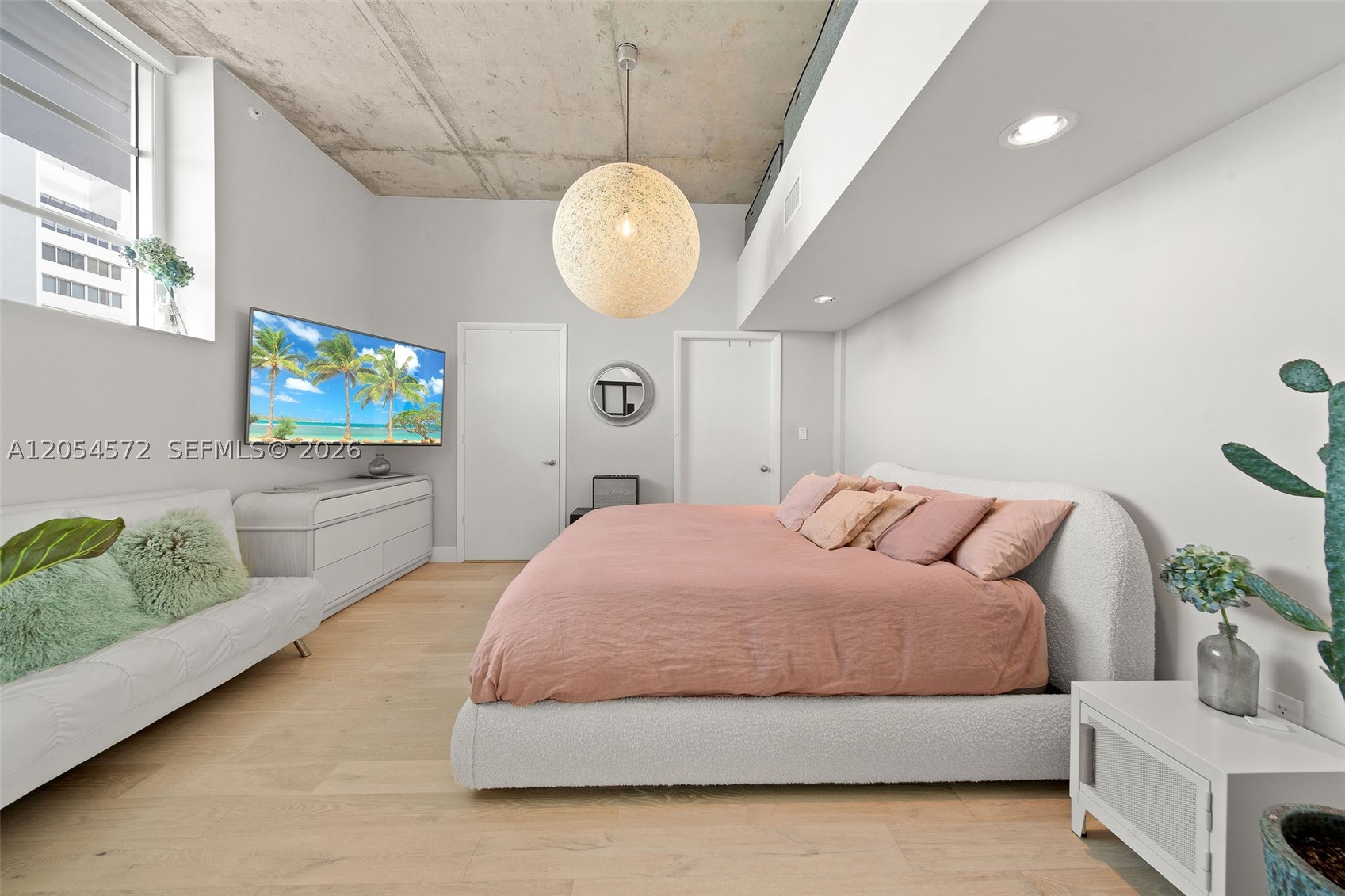 SPACE 01 CONDO - Residential Lease