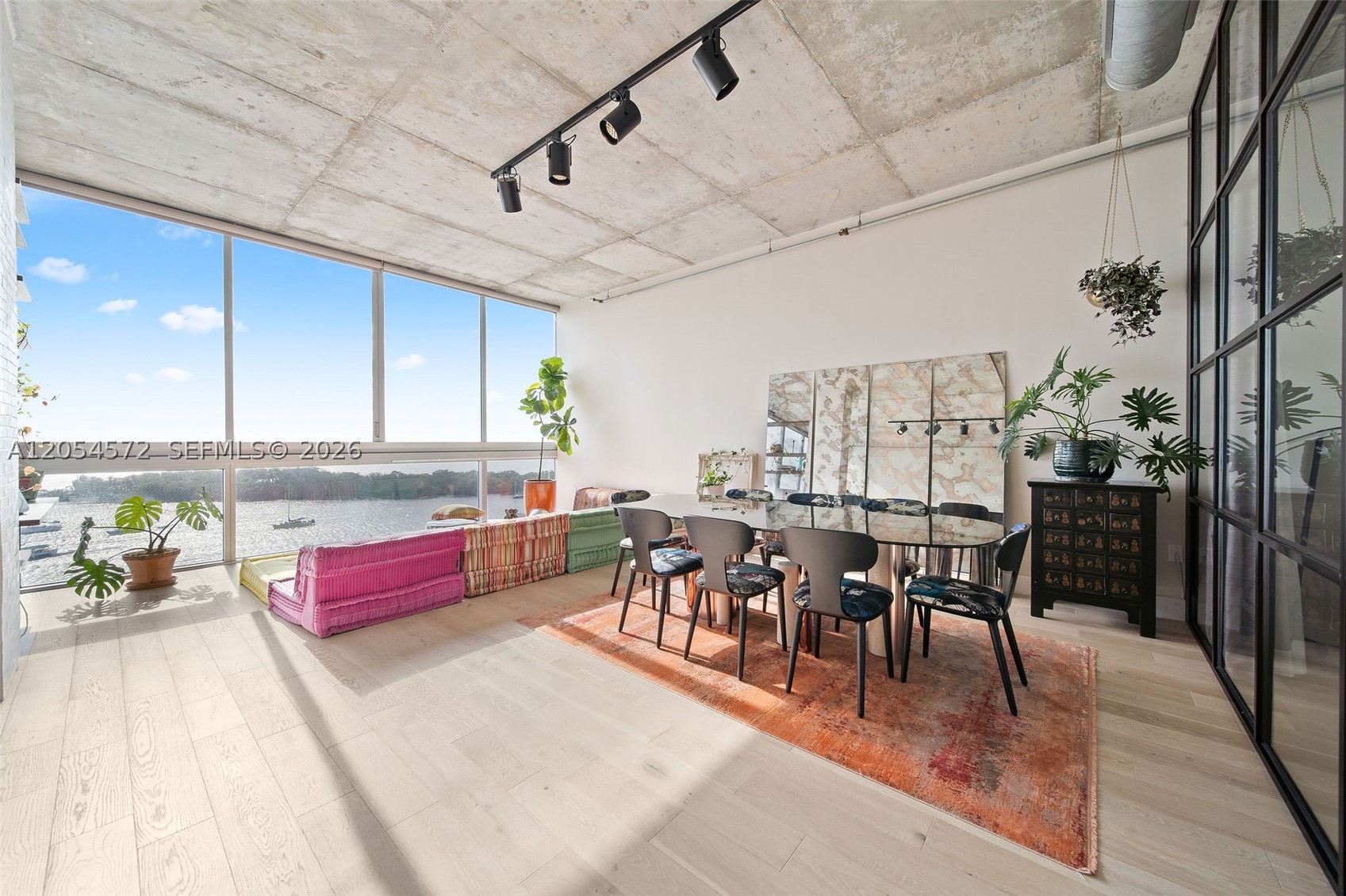 SPACE 01 CONDO - Residential Lease