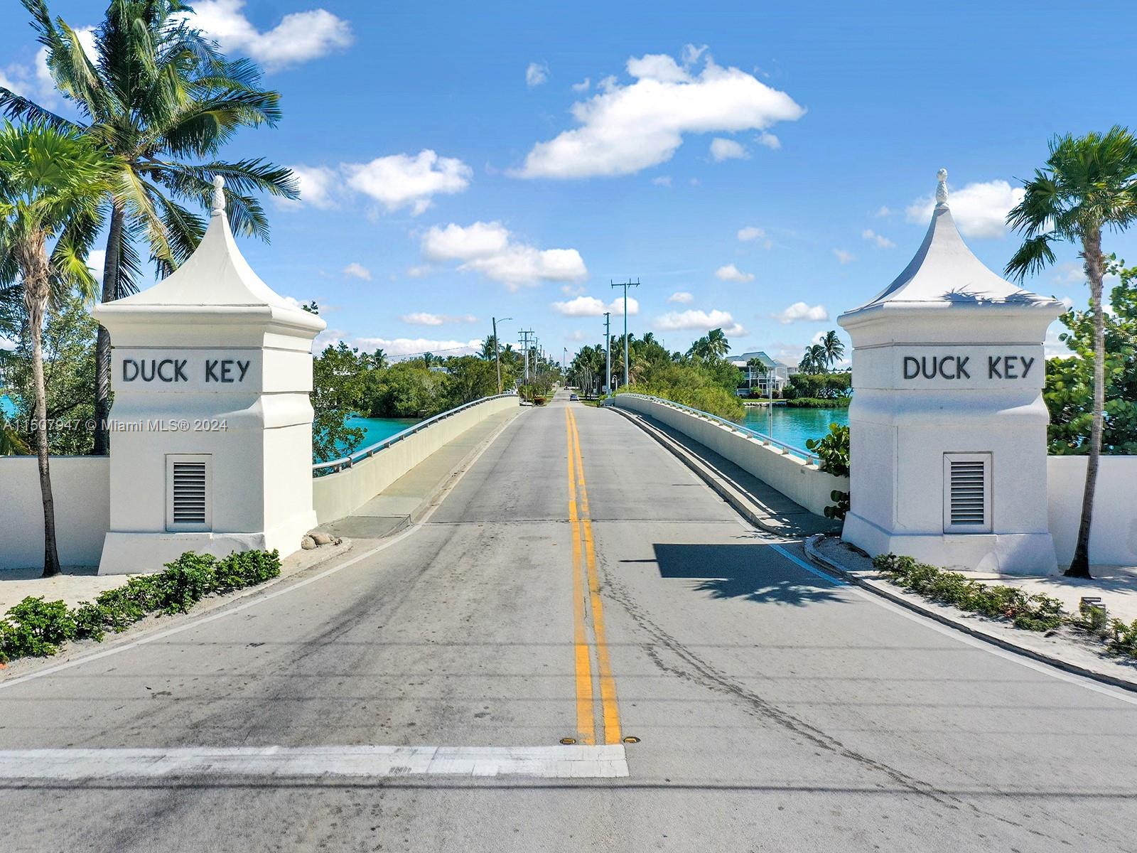 INDIES ISLAND - Residential Lease