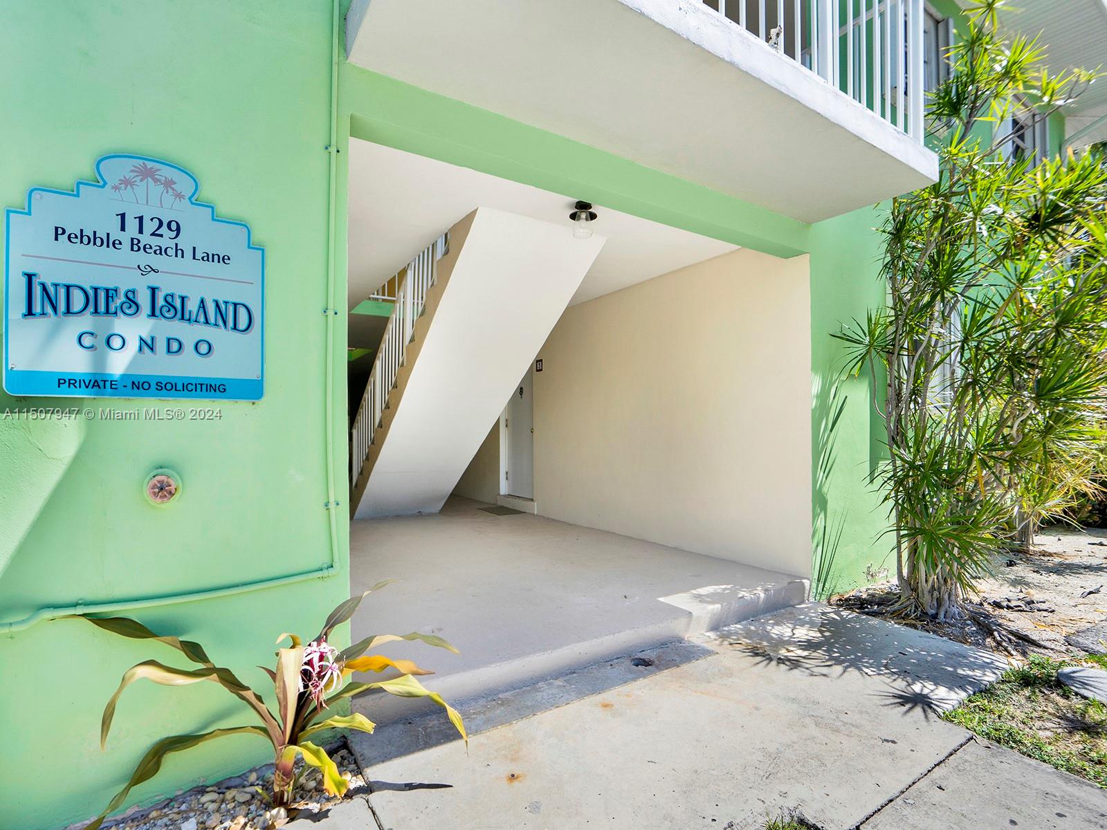INDIES ISLAND - Residential Lease
