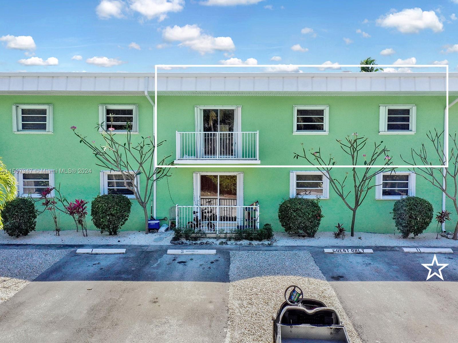 INDIES ISLAND - Residential Lease