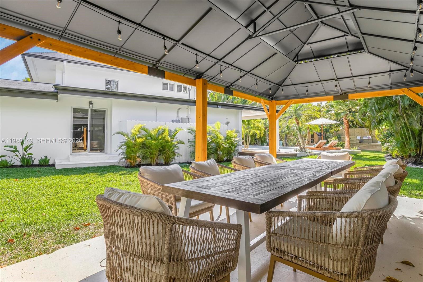 OMNI ESTATES 2ND ADDN - Residential