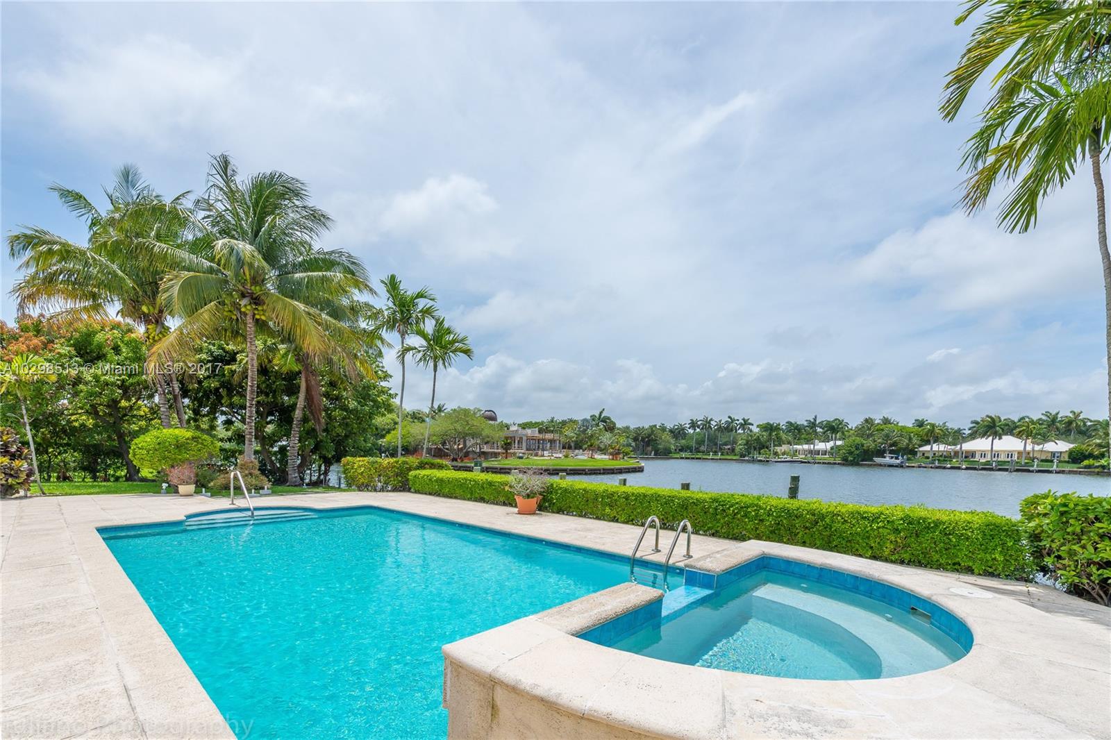 OLD CUTLER BAY SEC 1 - Residential