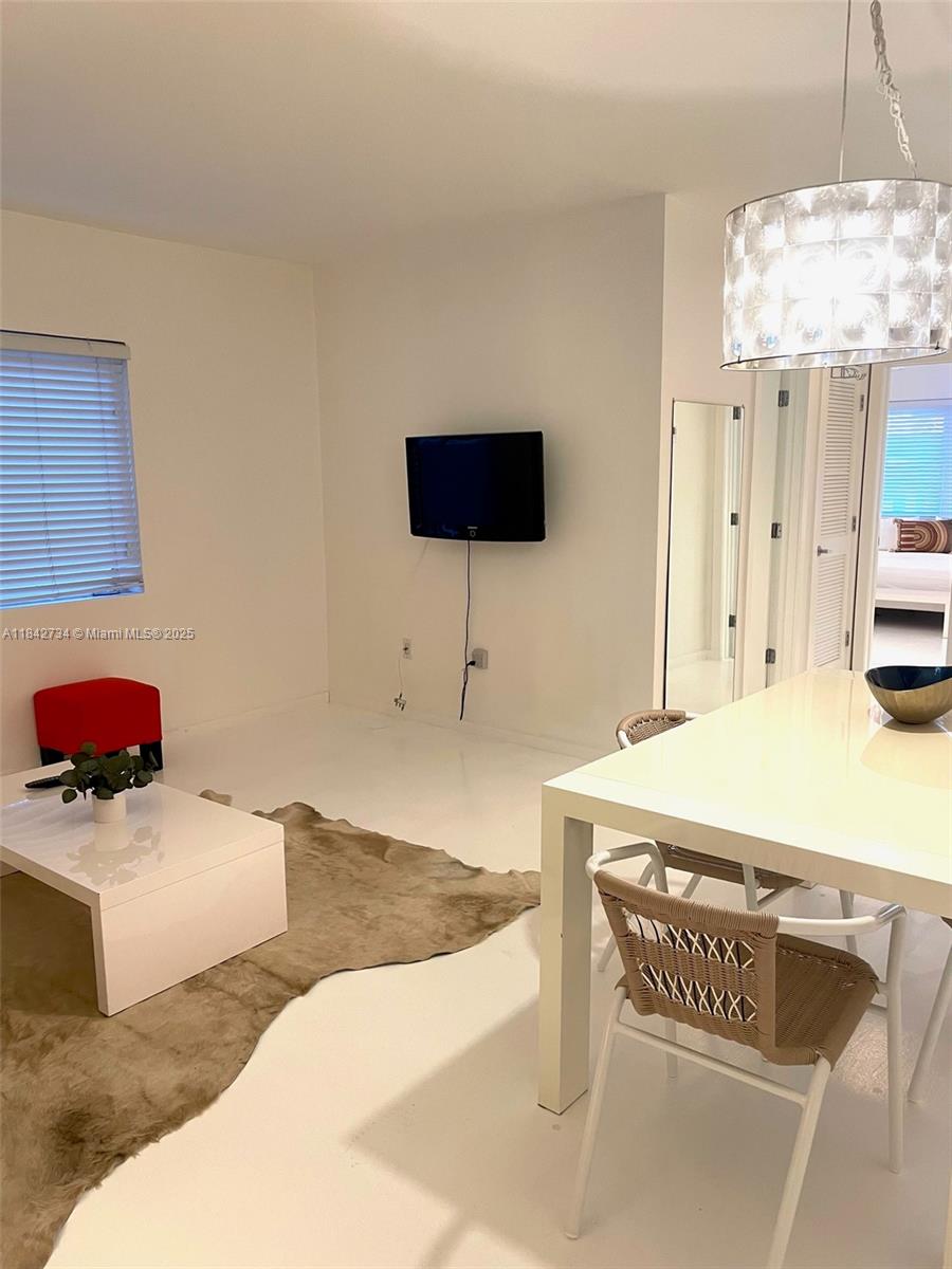 THE MARITIME CONDO - Residential