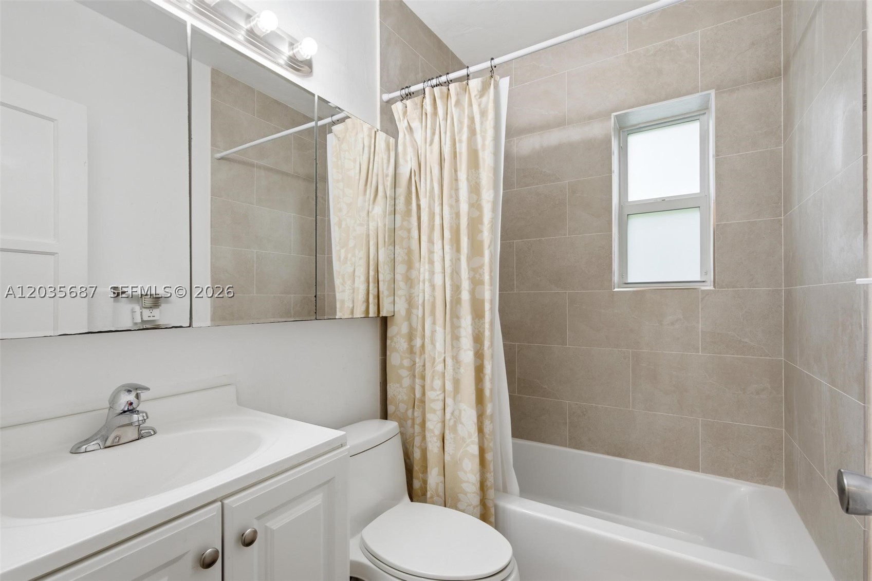 SILVER BLUFF EST SEC C - Residential