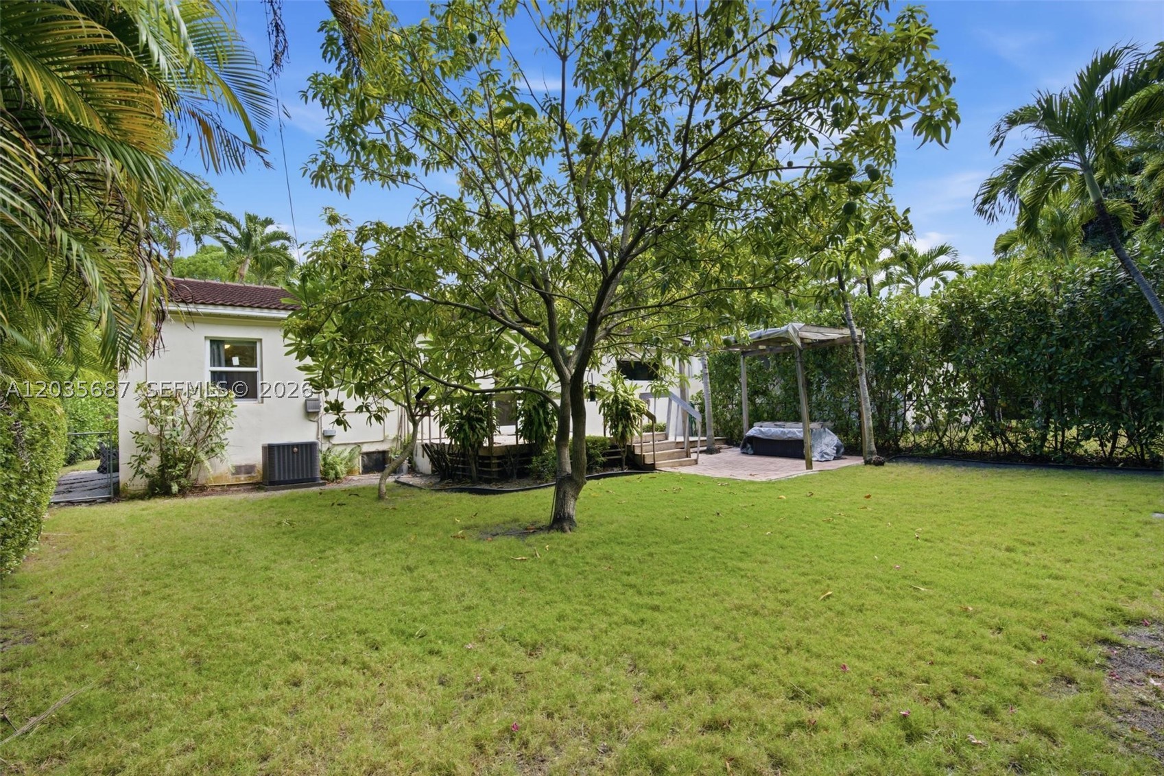 SILVER BLUFF EST SEC C - Residential