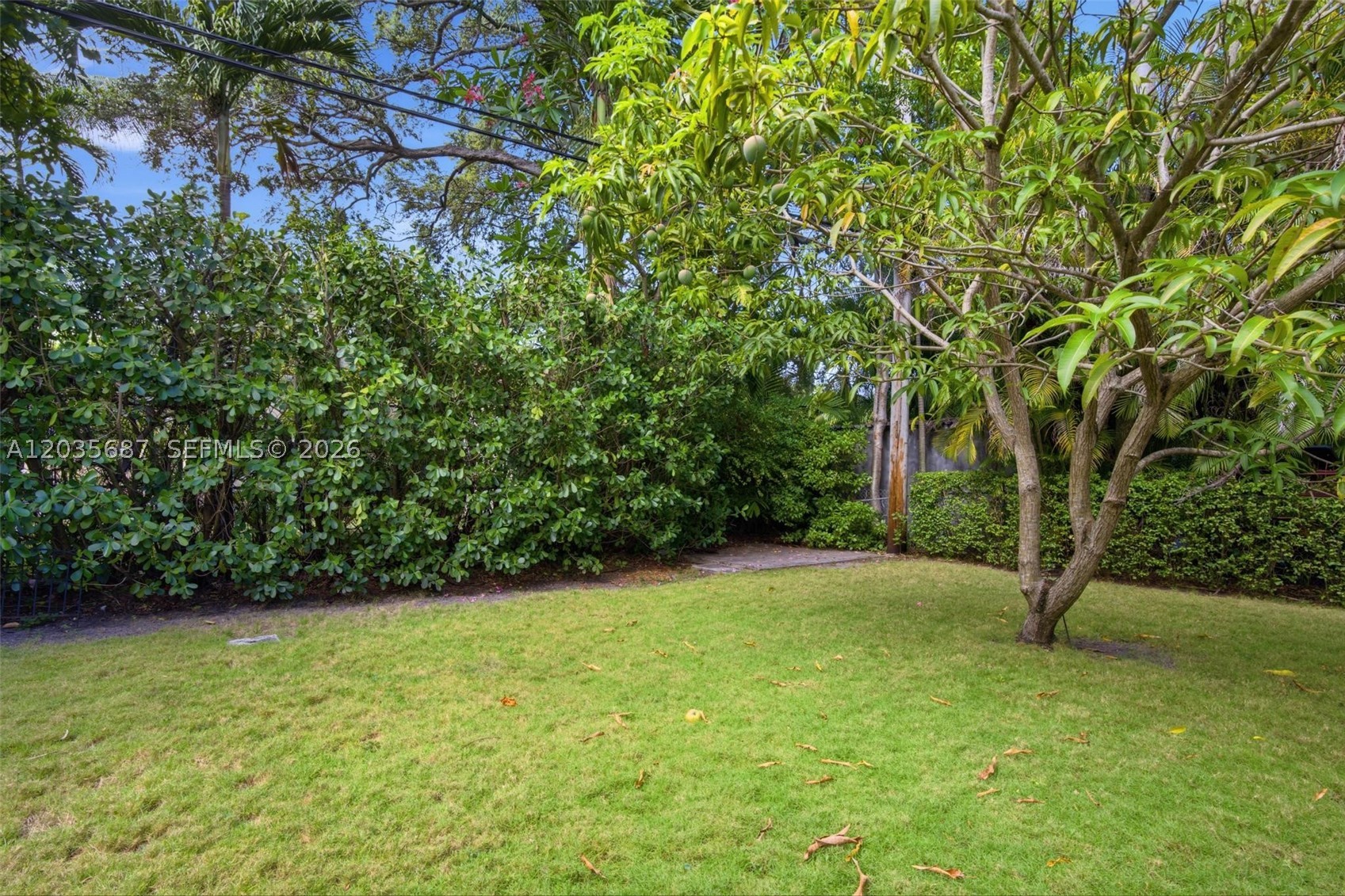 SILVER BLUFF EST SEC C - Residential