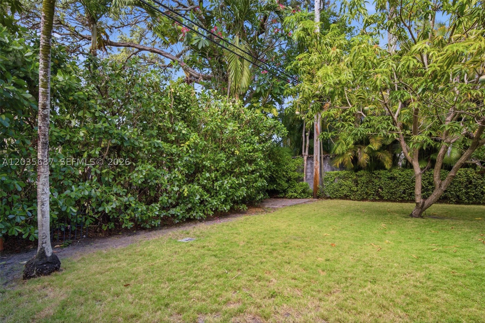 SILVER BLUFF EST SEC C - Residential