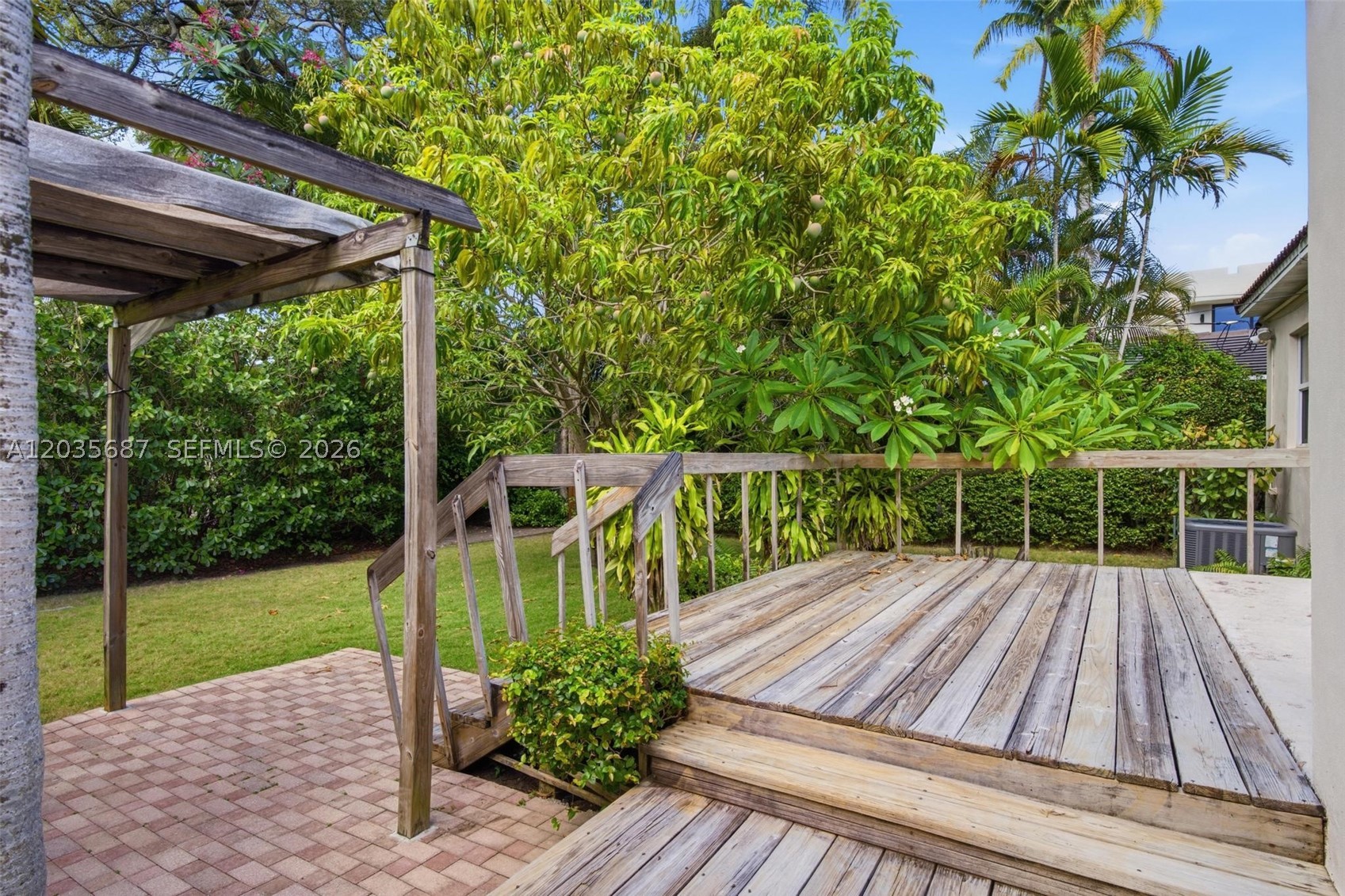 SILVER BLUFF EST SEC C - Residential