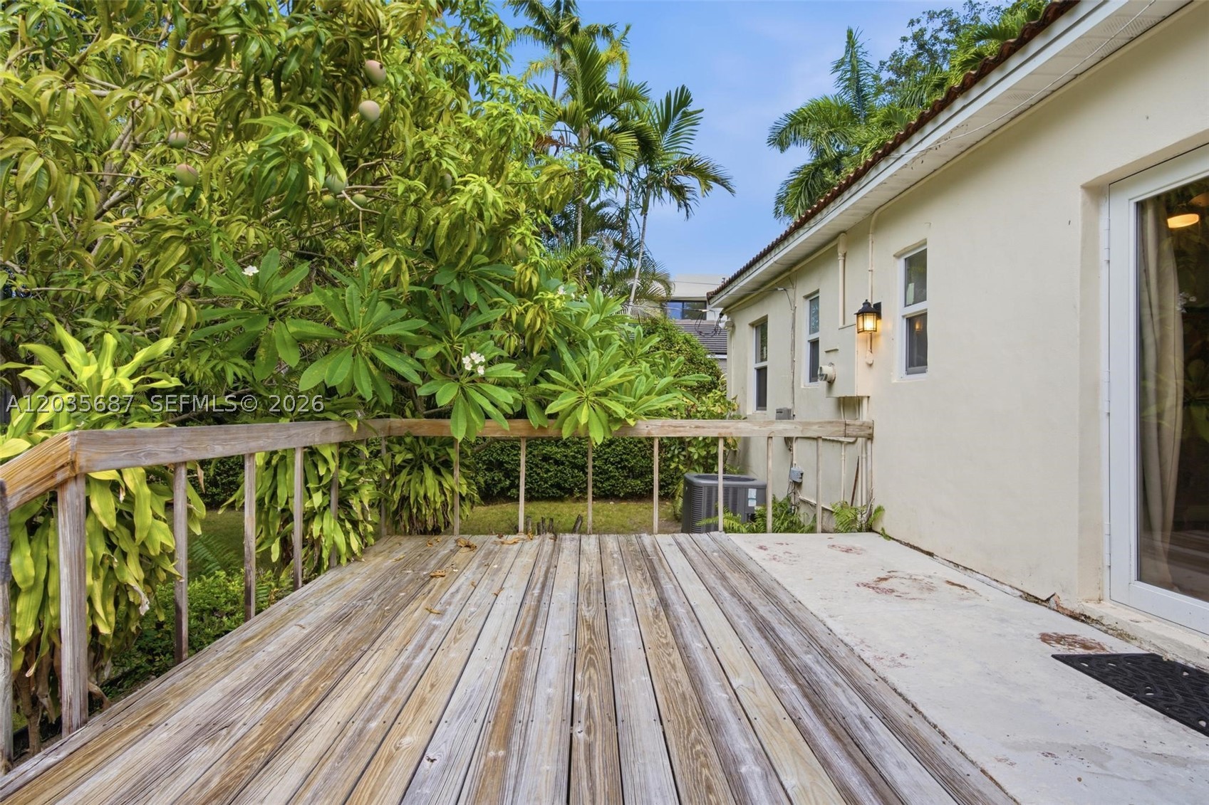 SILVER BLUFF EST SEC C - Residential