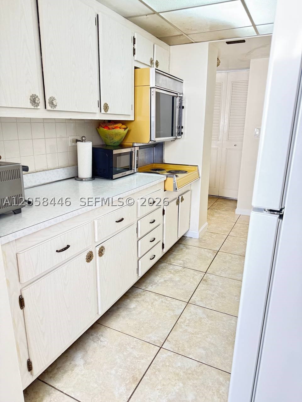 WINSTON TOWERS 100 CONDO - Residential
