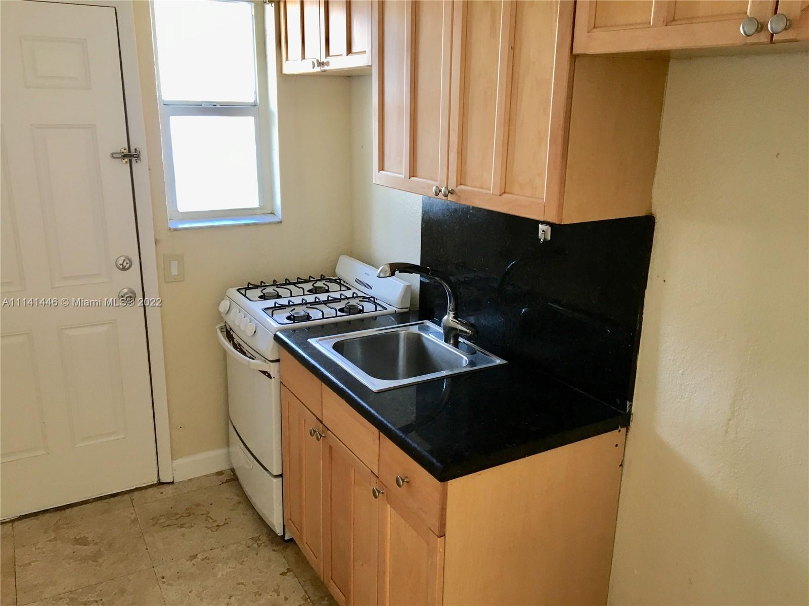503-508 75TH STREET CONDO - Residential