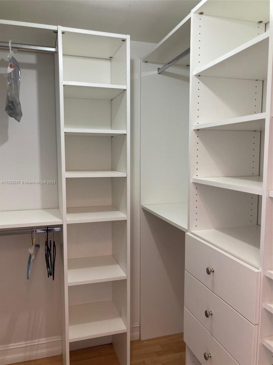 ALTOS DE MIAMI CONDO - Residential Lease