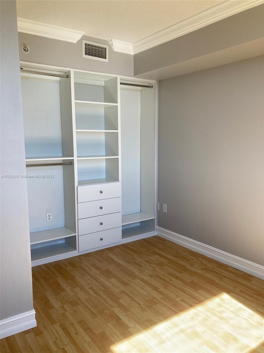 ALTOS DE MIAMI CONDO - Residential Lease