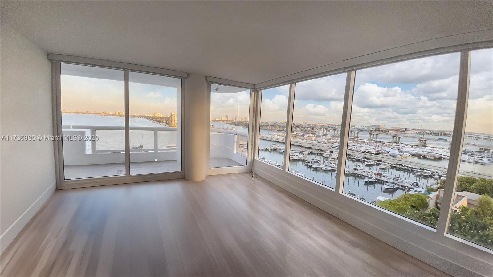 VENETIA CONDO - Residential