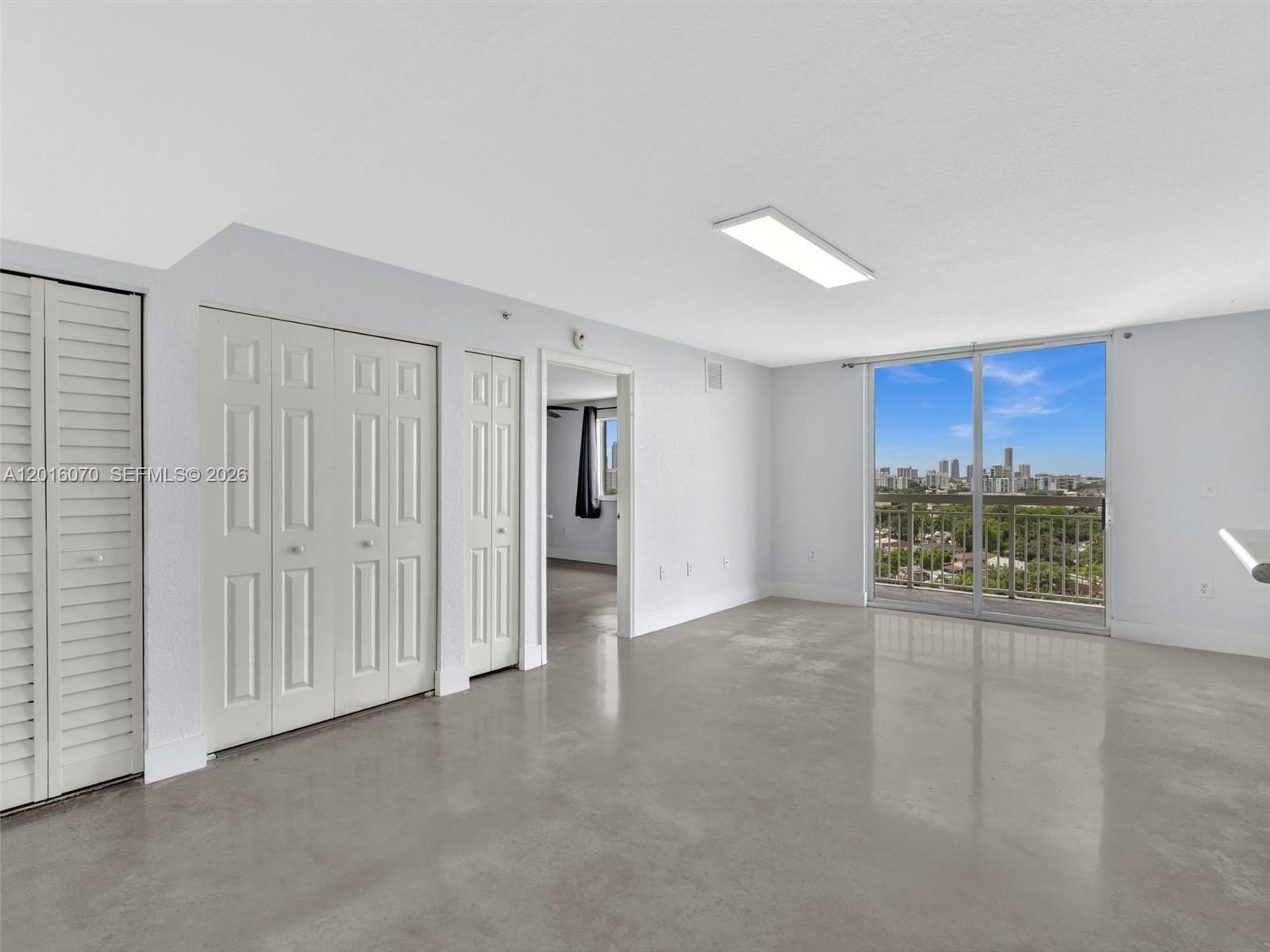 SEYBOLD POINTE CONDO - Residential