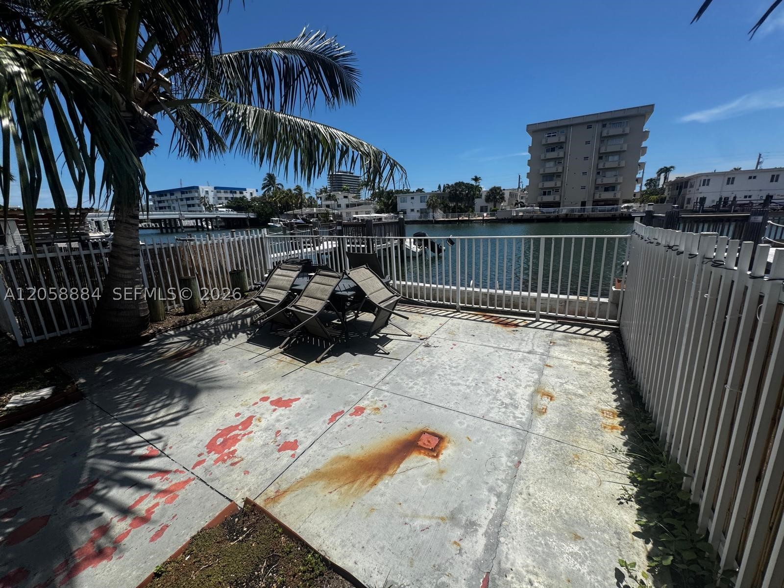 OASIS ON THE BEACH CONDO - Residential