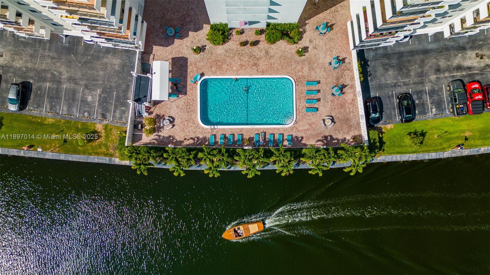 OCEAN VIEW TOWERS CONDO - Residential