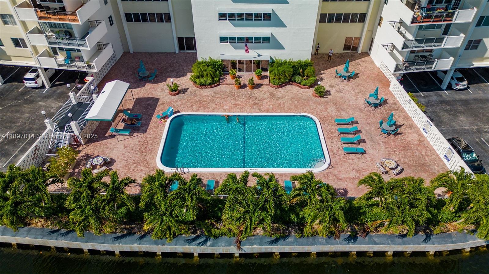 OCEAN VIEW TOWERS CONDO - Residential