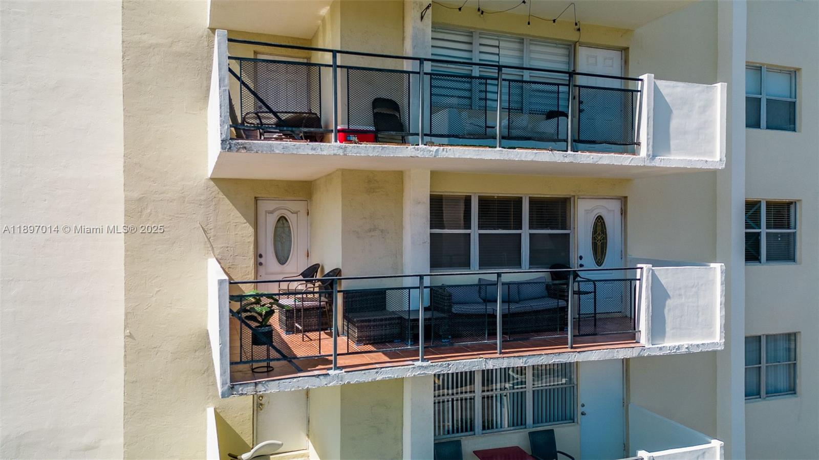 OCEAN VIEW TOWERS CONDO - Residential