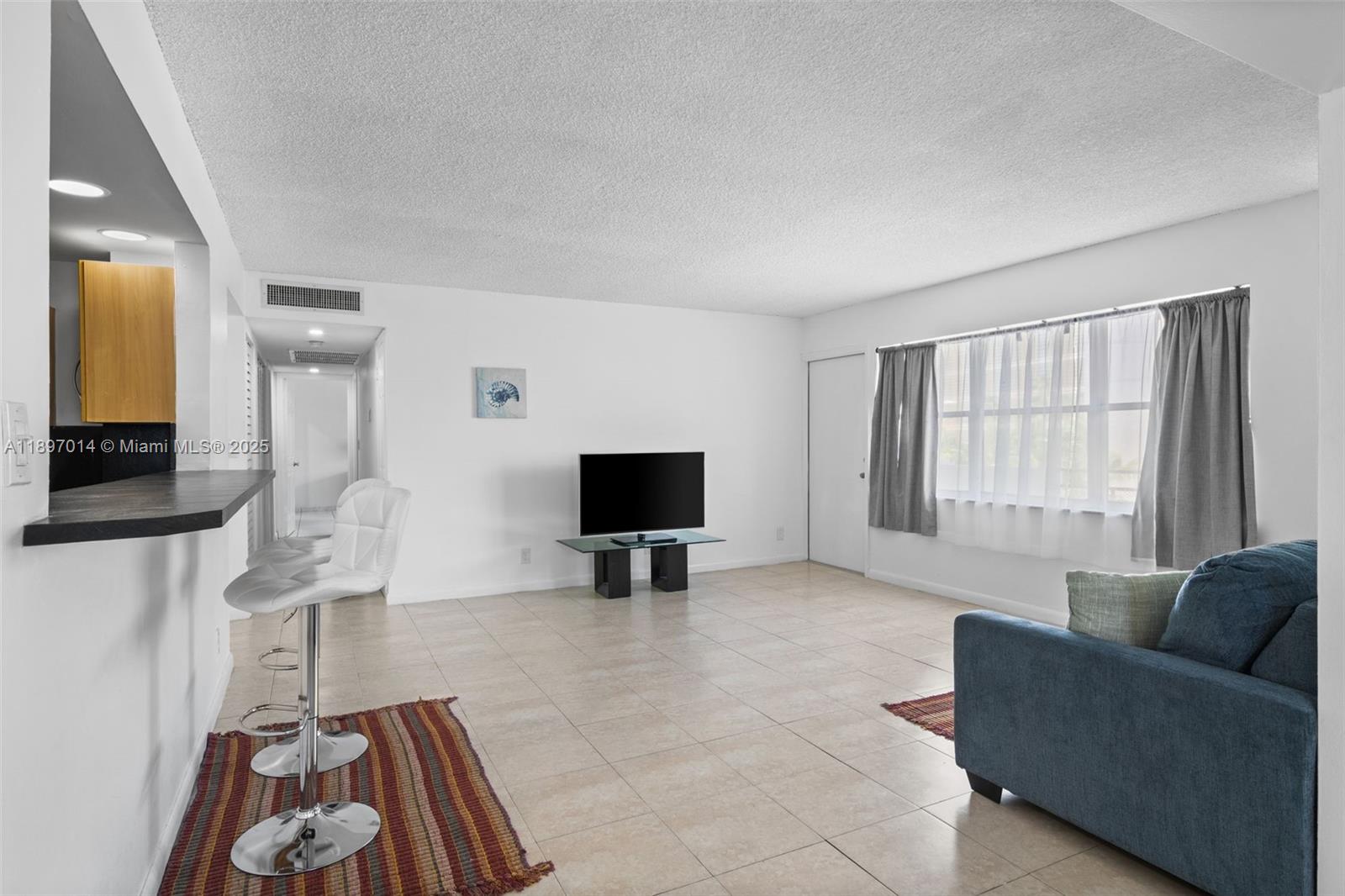 OCEAN VIEW TOWERS CONDO - Residential