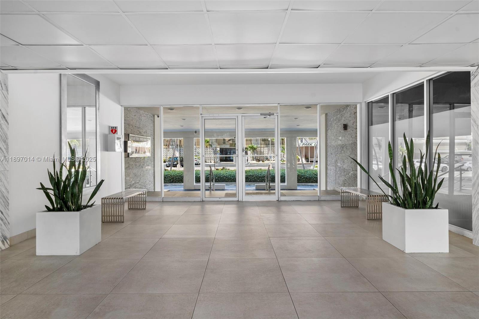 OCEAN VIEW TOWERS CONDO - Residential