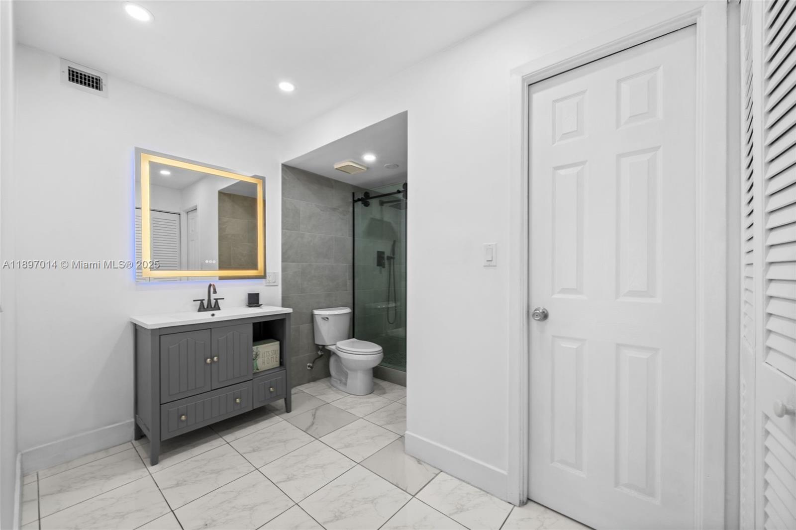 OCEAN VIEW TOWERS CONDO - Residential