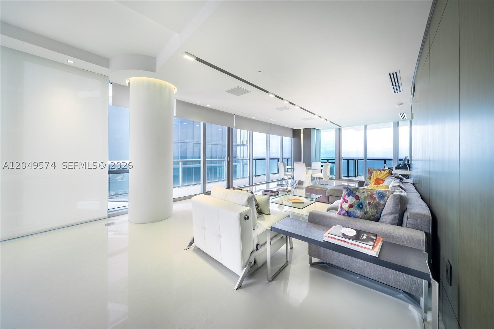 JADE OCEAN CONDO - Residential