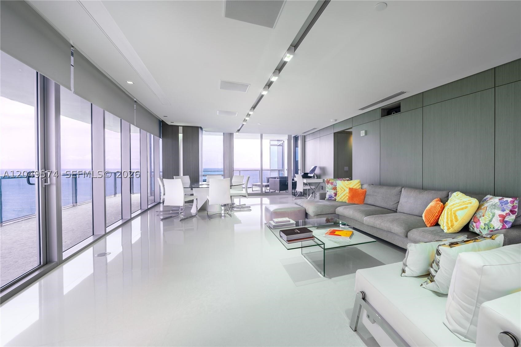 JADE OCEAN CONDO - Residential