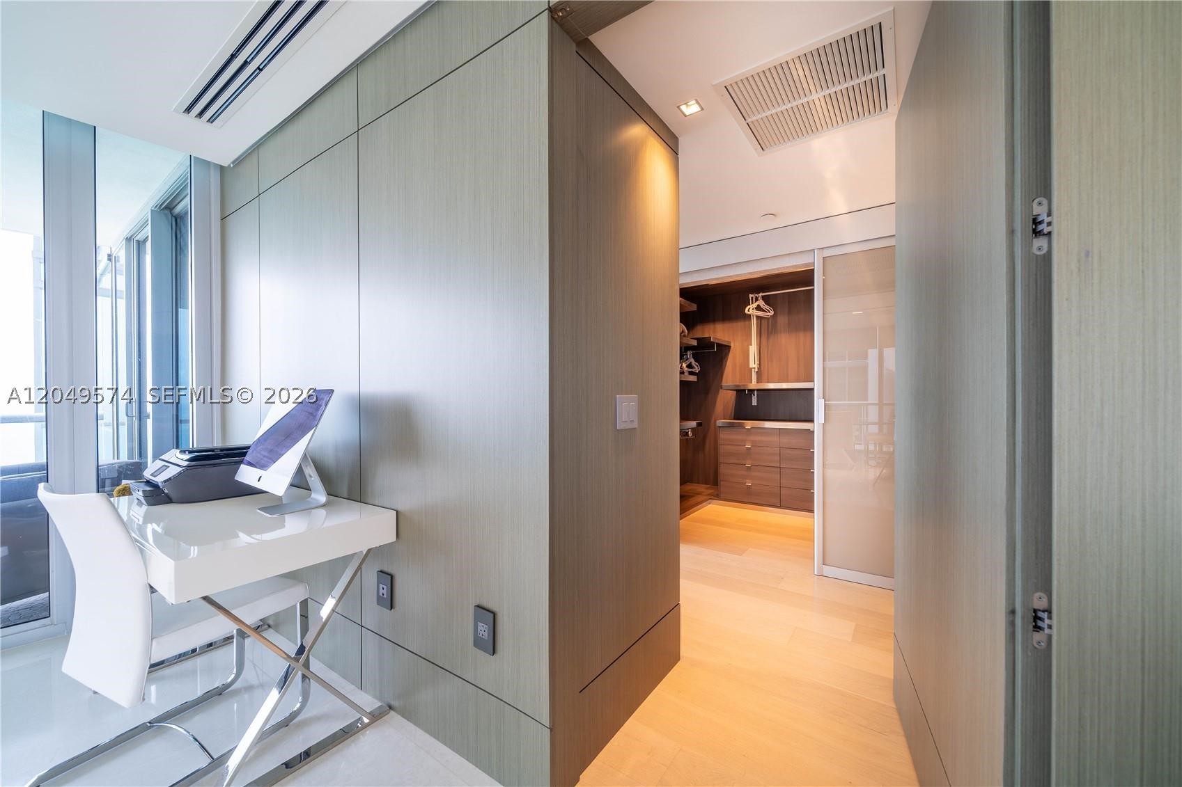 JADE OCEAN CONDO - Residential