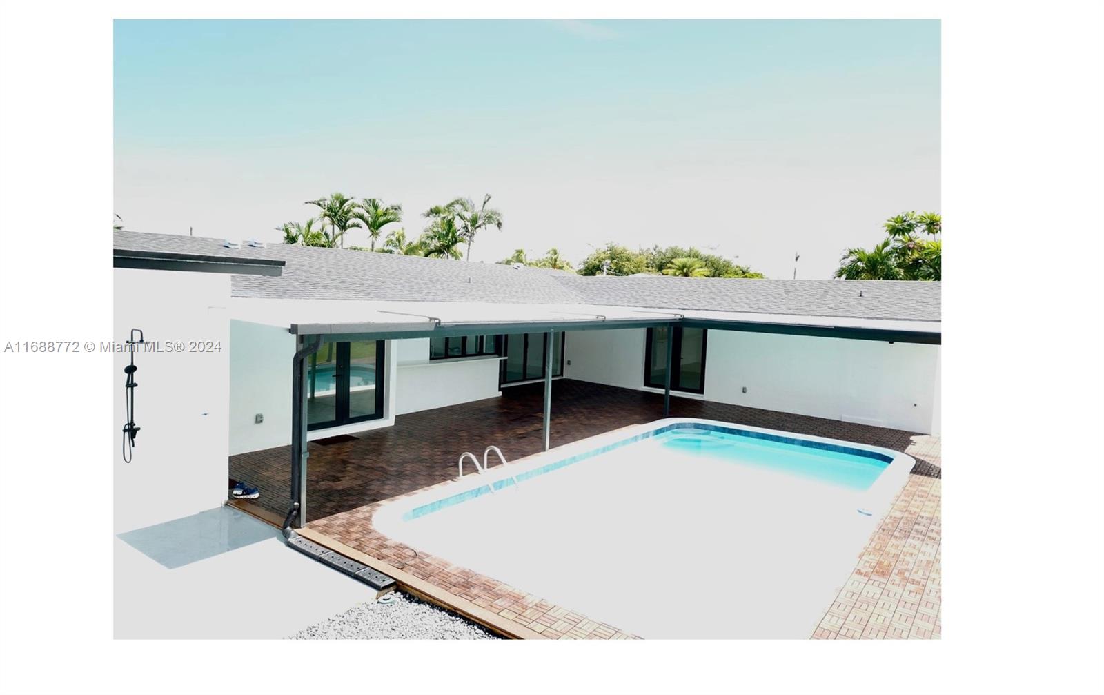 PLANTATION PARK 6TH ADD D - Residential Lease