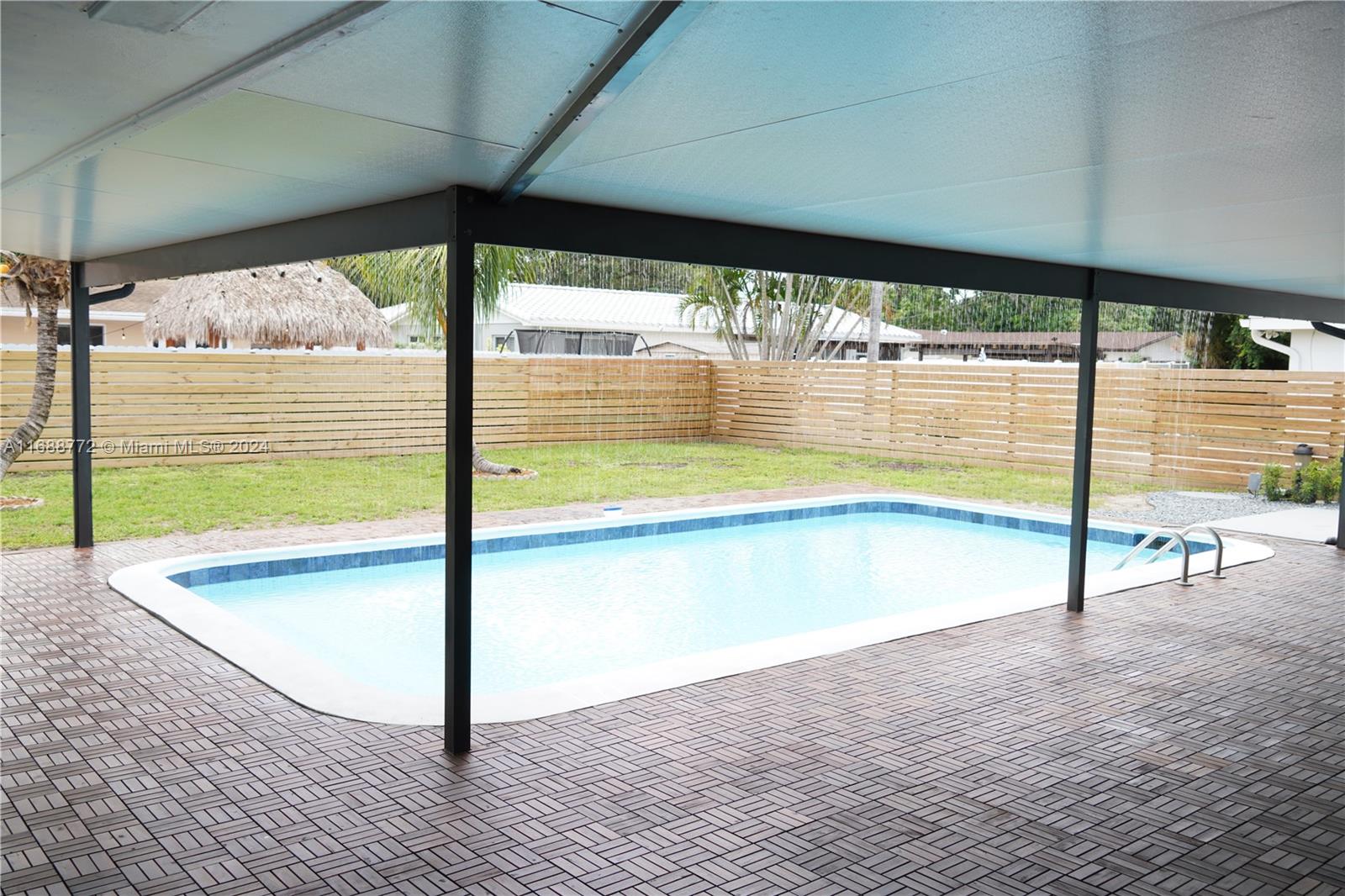 PLANTATION PARK 6TH ADD D - Residential Lease