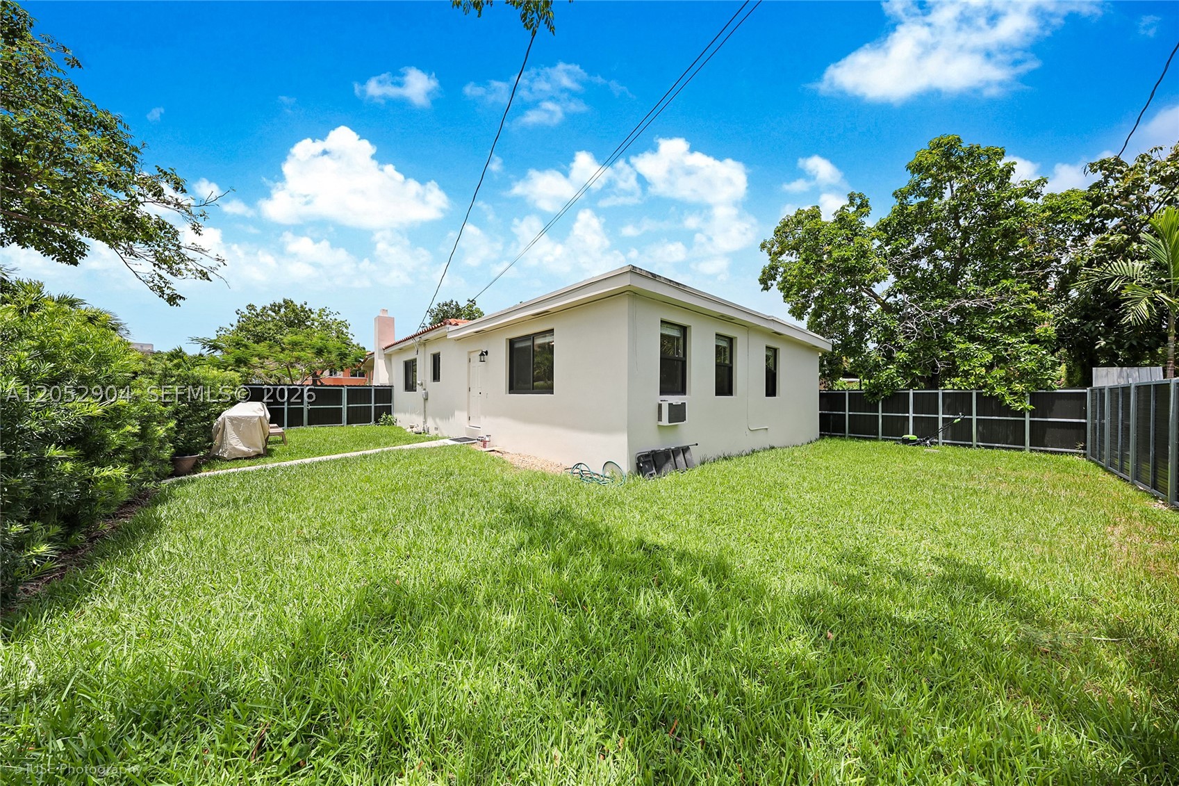 TAMIAMI PINES - Residential