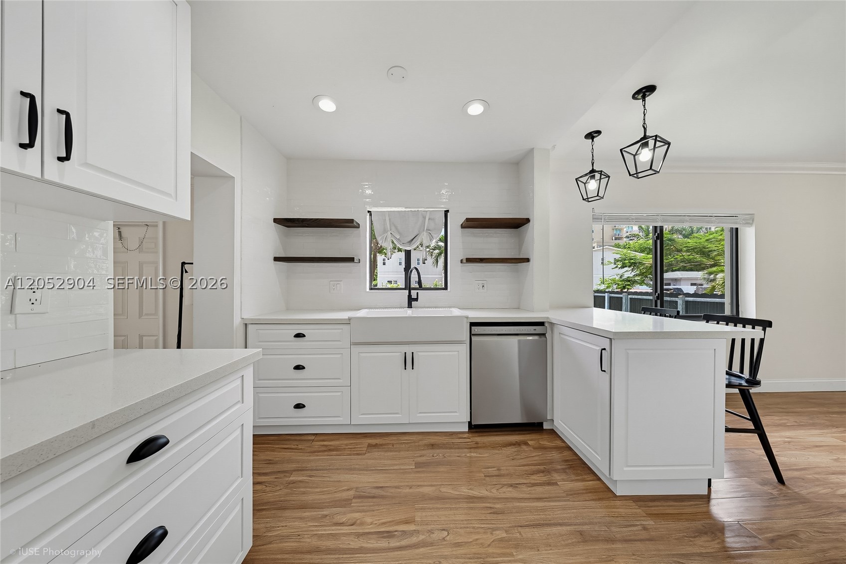 TAMIAMI PINES - Residential