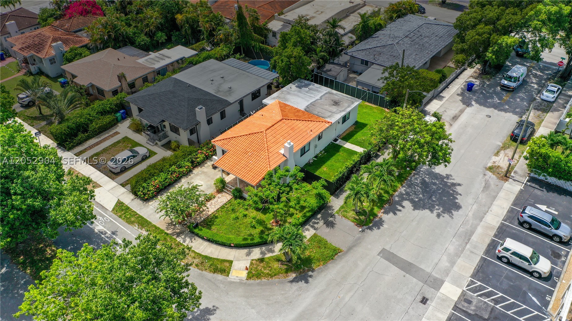 TAMIAMI PINES - Residential