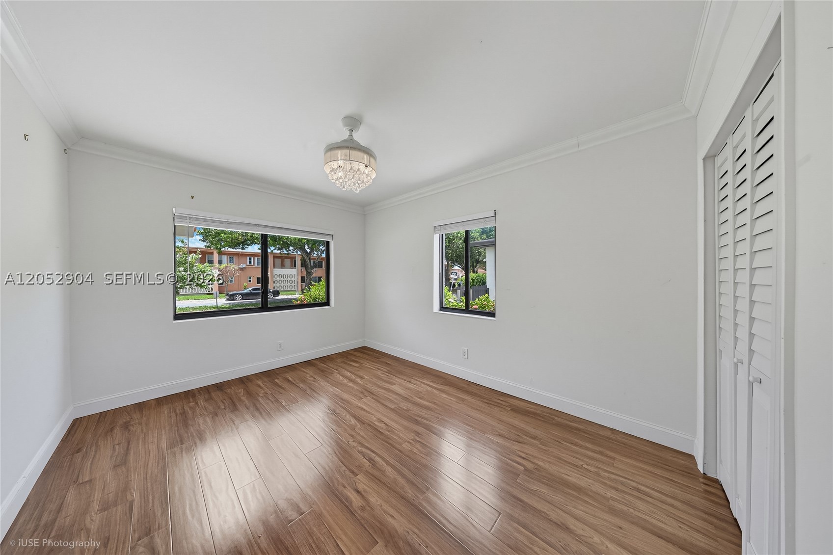 TAMIAMI PINES - Residential