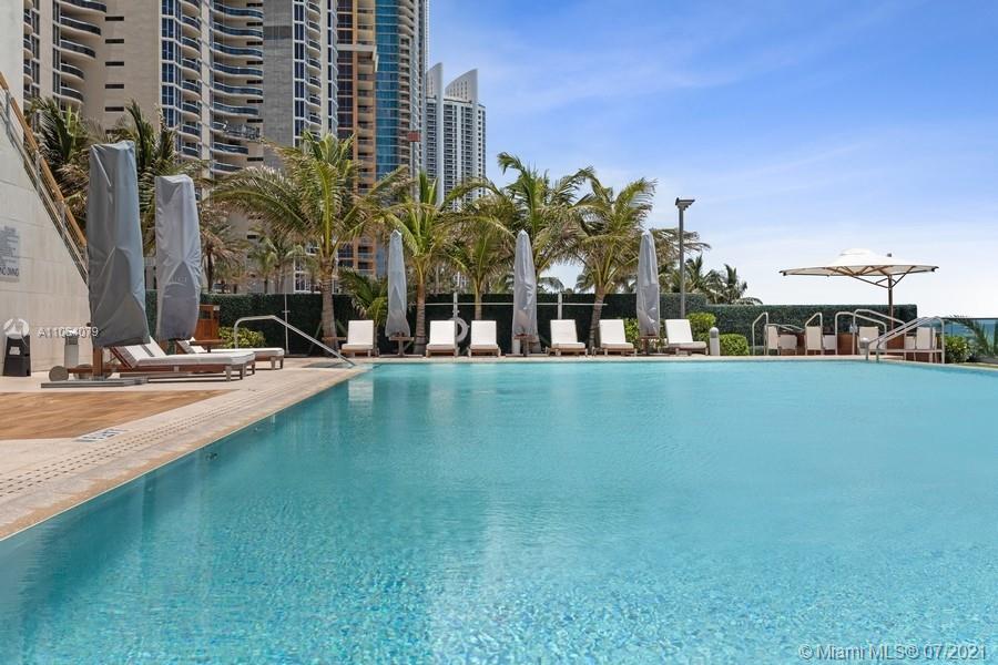 CHATEAU BEACH - Residential