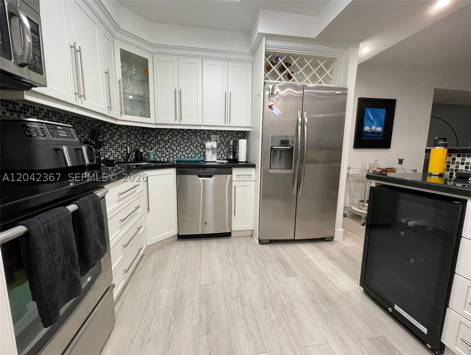 BRICKELL BAY CLUB CONDO - Residential Lease