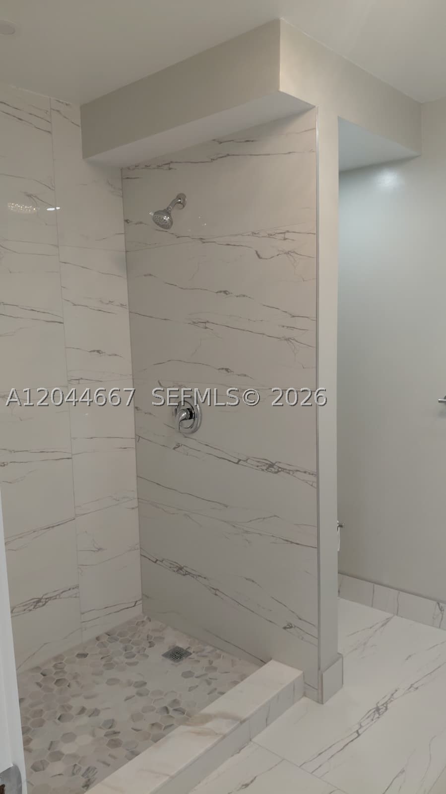 PINES CONDO - Residential Lease