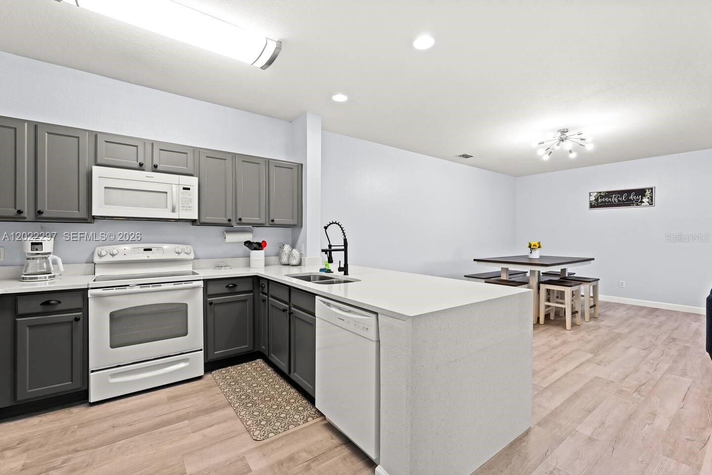 Villas At Secret Lake Cond - Residential