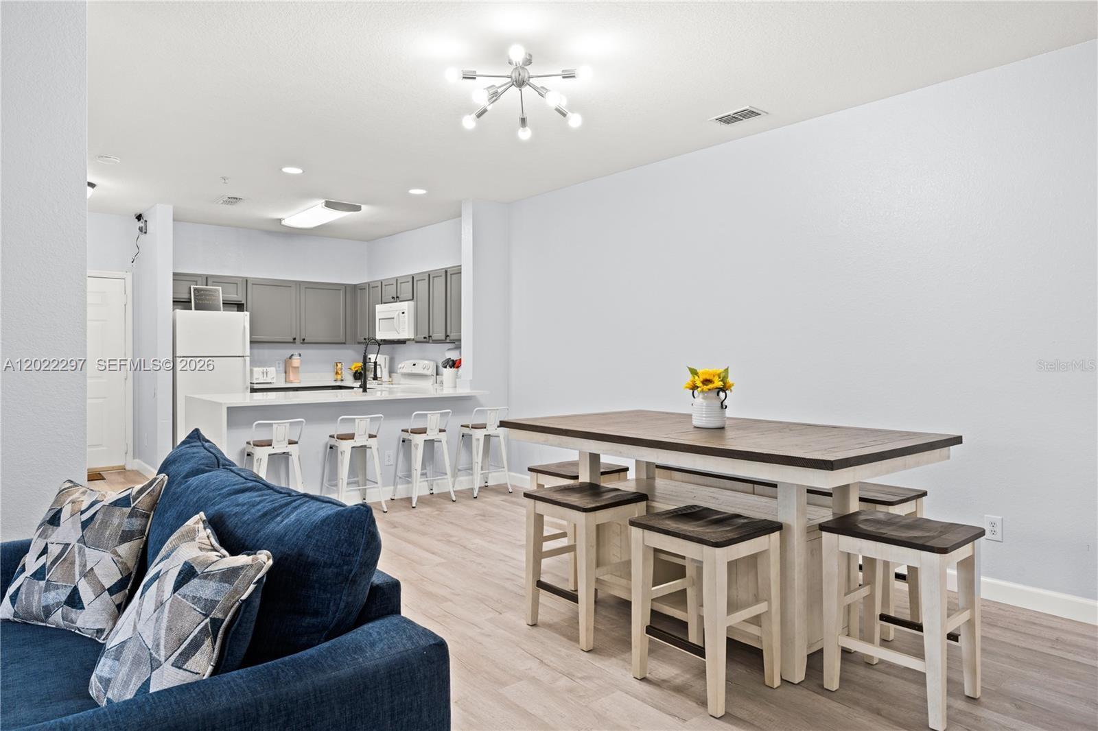Villas At Secret Lake Cond - Residential